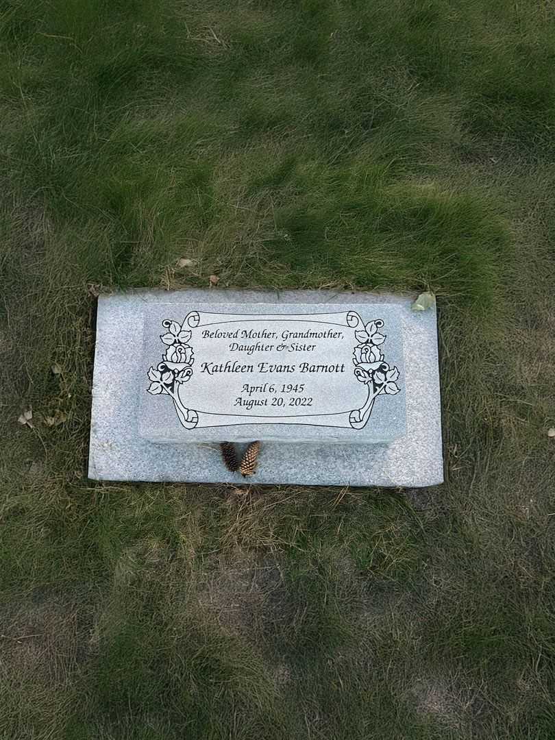 Kathleen Evans Barnott's grave. Photo 2